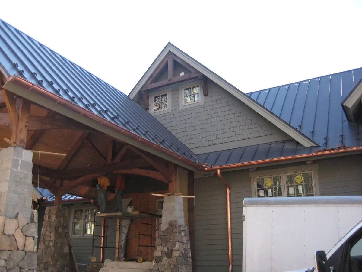 Craftsman Roofing team delivering quality roofing work in Lenexa
